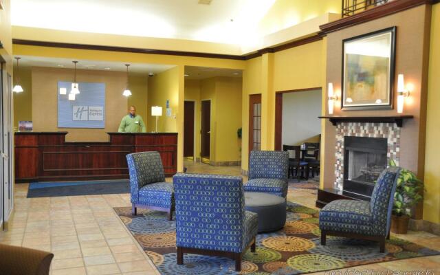 Holiday Inn Express Hotel & Suites Christiansburg, an IHG Hotel