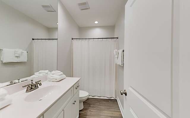 Southern Secret West