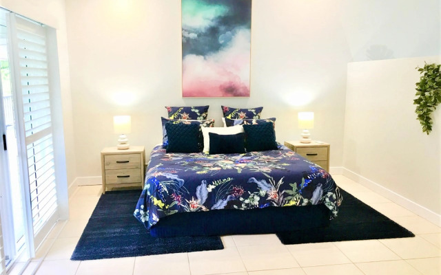 The Country House at Hunchy Montville