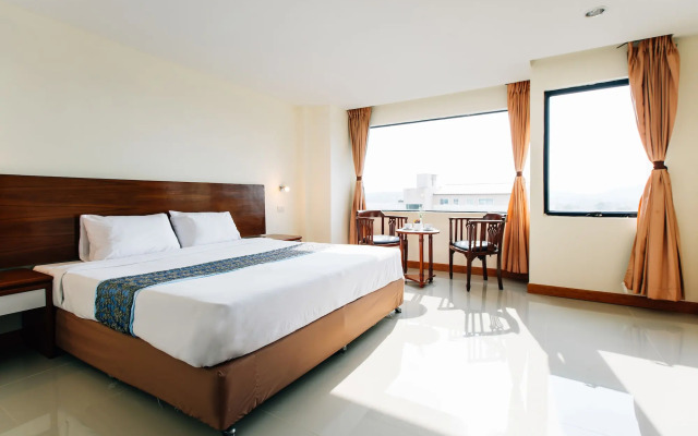 Sinkiat Thani Hotel