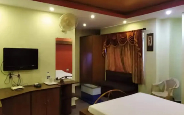 Hotel Raj North Dumdum