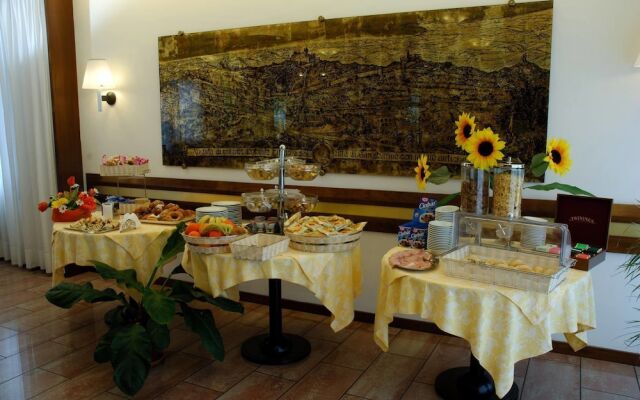 Hotel Crocenzi