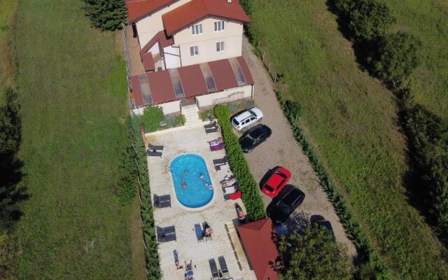 Vila Carlos