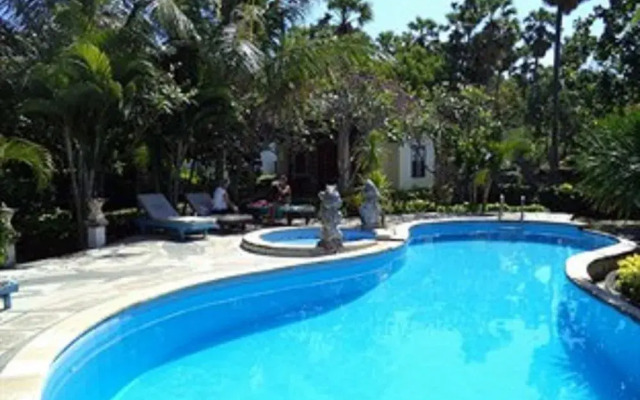 Coral Bay Bungalow
