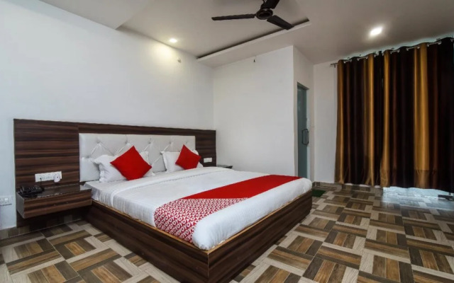 Hotel Naddi Heights
