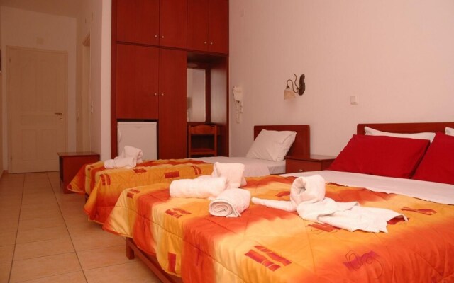 Agnanti Hotel Alonissos Triple Room Sea View