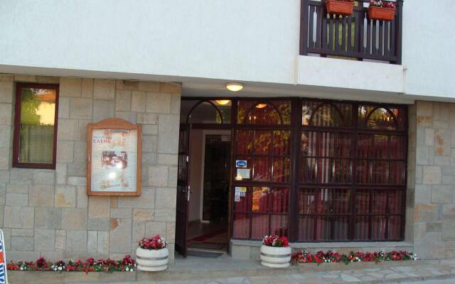 Hotel Elena