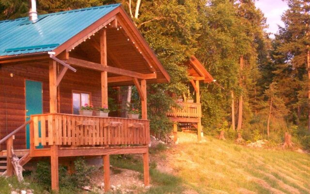 Alexa Chalets -Timber Inn & Restaurant