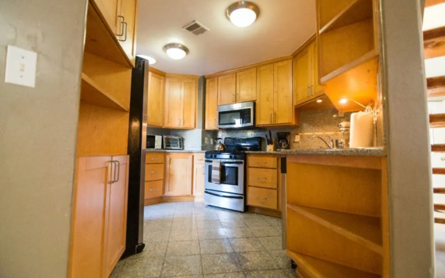 West Coast's Best Sunny Venice Dream Home!