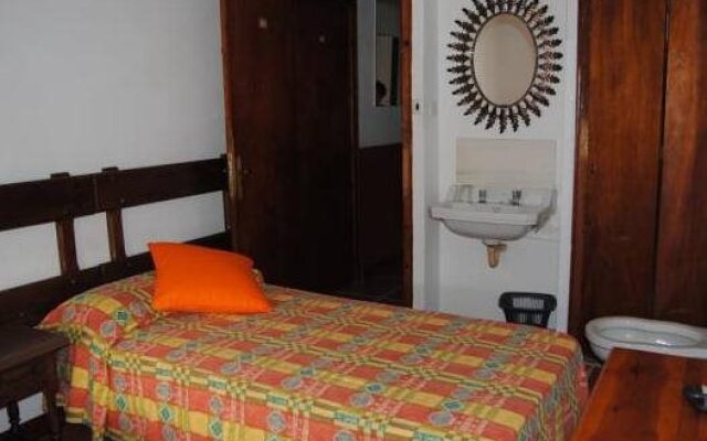 Hostal Colonia