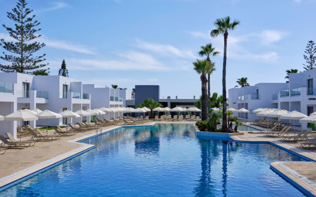 Atlantica Panthea Resort