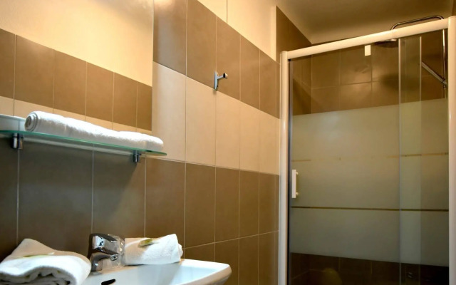 Logis Hôtel La Bastide d'Entraigues