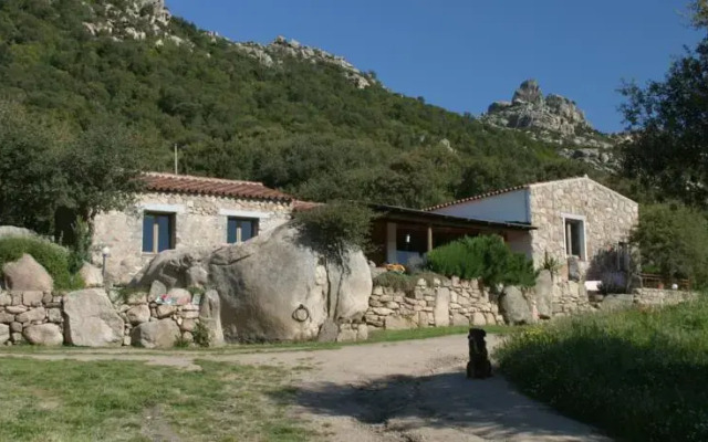 Agriturismo Stazzo La Cerra