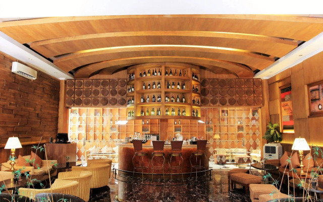Sahati Hotel