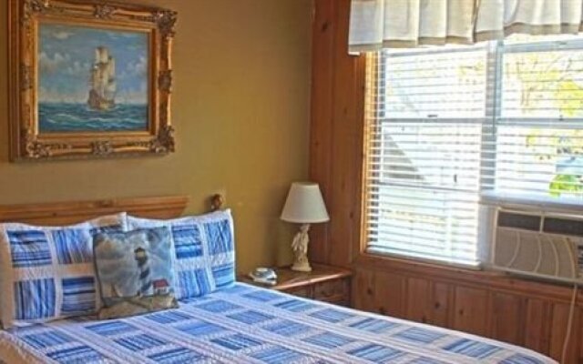 The August Seven Inn