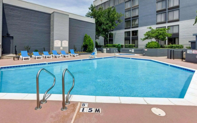 Comfort Inn and Suites Plano East