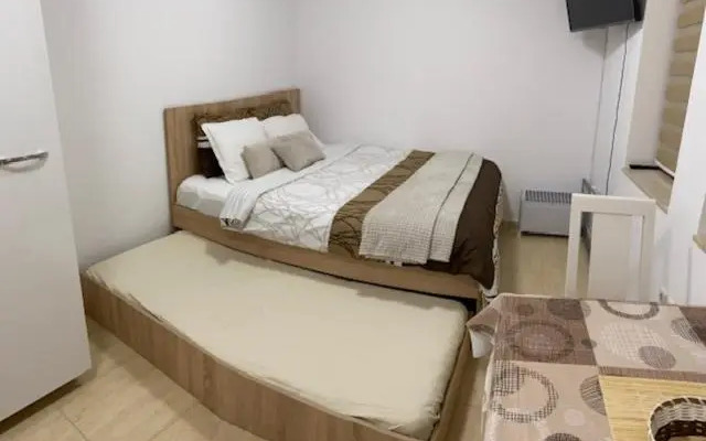 Ski-In Ski-Out Studio 2a7 Grand Monastery