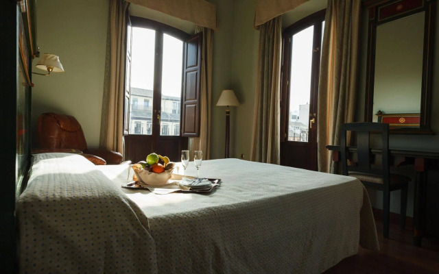 Hotel Plaza Nueva