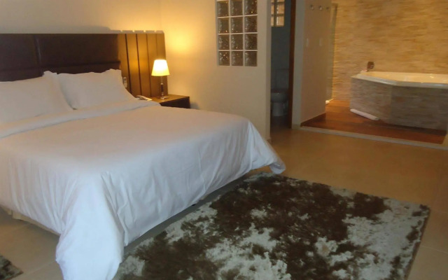 Mondrian Suite Hotel