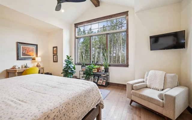 Breck Mountain Getaway 4 Bedroom Home