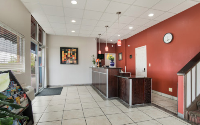 Americas Best Value Inn Tulsa at I-44