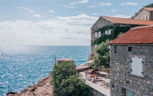 Aman Sveti Stefan