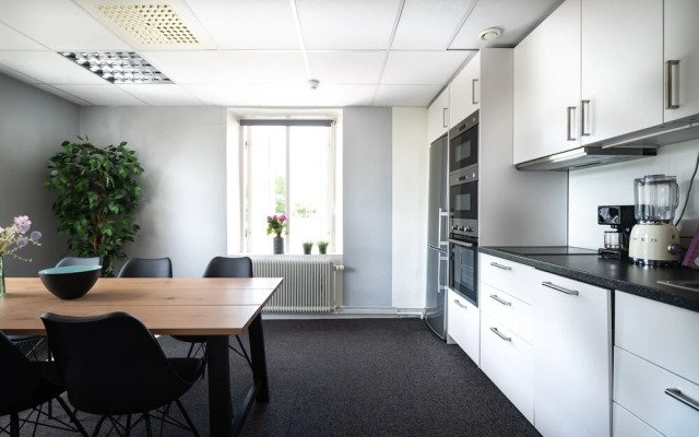 JWG Hotell - Hostel