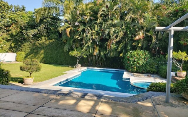 JUUB Exclusive 4 bedroom house at Cuernavaca