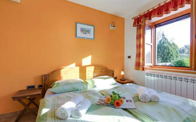 Tourist Farm Tonin Apartments