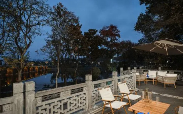 Shexian Yongshe B&B