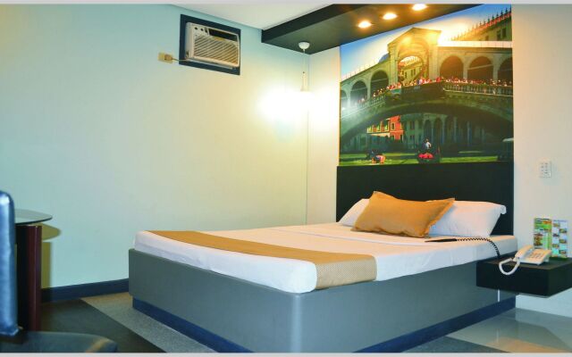 Hotel DreamWorld Araneta Cubao