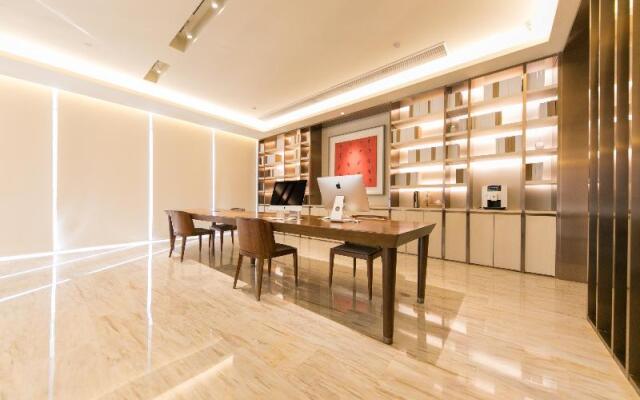 Ji Hotel Xian Xinjiamiao Metro Station