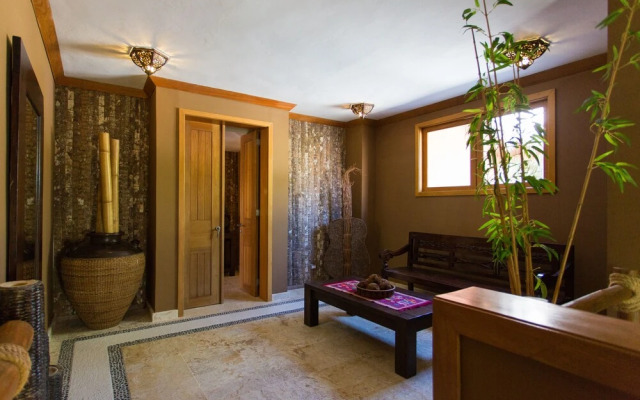 Large 5-BDR villa for rent in Cap Cana