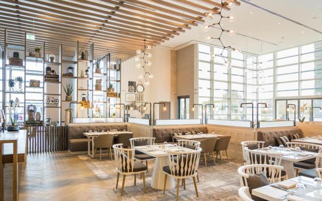 Holiday Inn & Suites Dubai Festival City an IHG Hotel