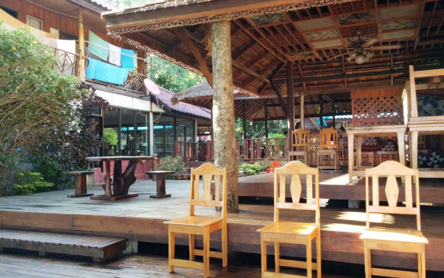 Koh Tao Beachside Resort