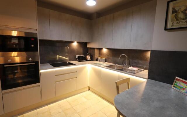 Alma Apartments In A Perfect Location