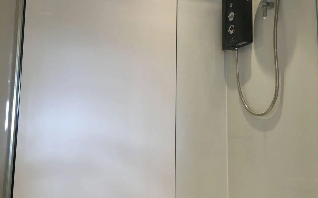 Glasgow Airport Apartments