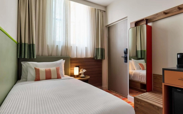 The Clarence Hotel Sydney by Accor