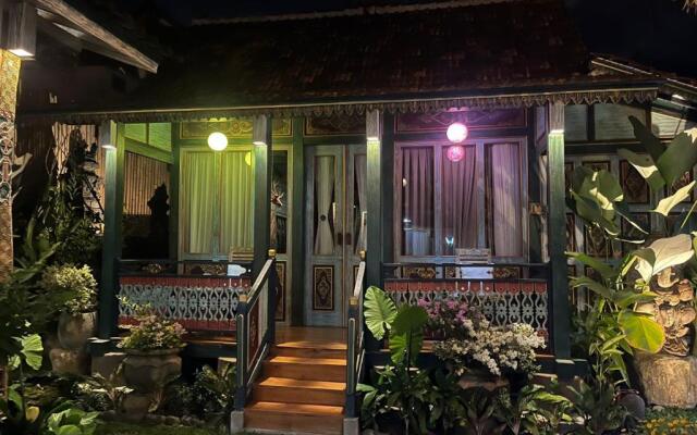 Villa Telaga Wana