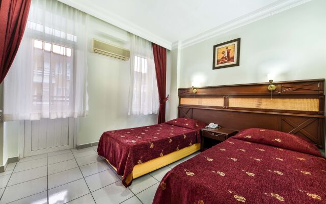Kleopatra Ada Hotel