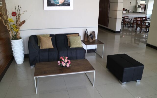 Negrense Suites