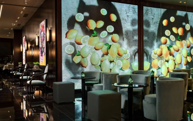 Divani Caravel Hotel