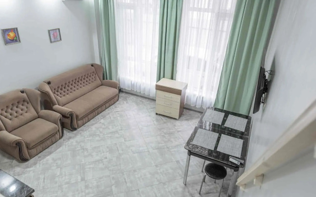 Apartments on Subtropical street 5