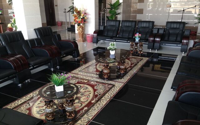 Al Eairy Furnished Apartments Tabuk 6