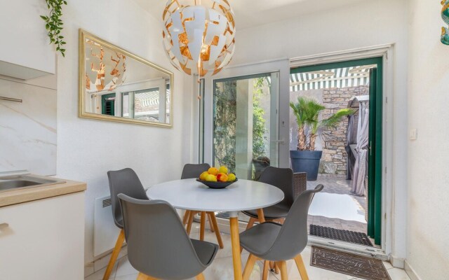 Amazing Home in Sisan with Hot Tub, WiFi & 2 Bedrooms