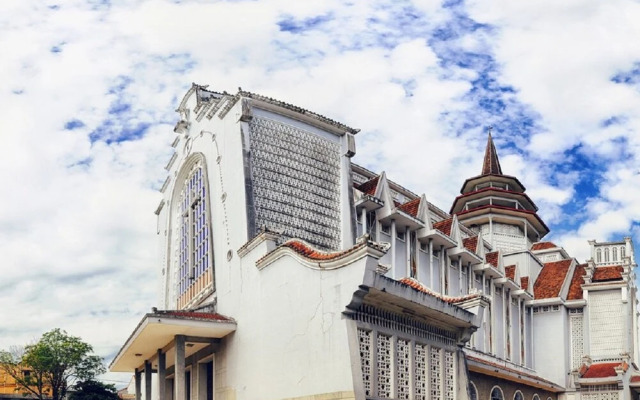 Your Home Serviced Apartment