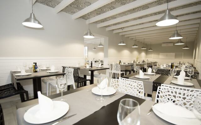 Hostal & Restaurante Avenida