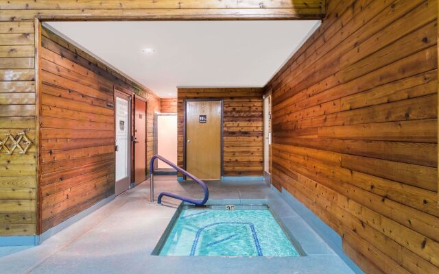 Pinetop Studio Suites