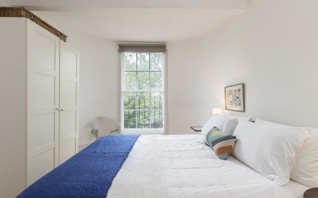 ALTIDO Smart 3 bed Flat in Islington, Close to Angel Tube