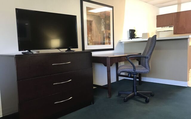 Knights Inn Longview